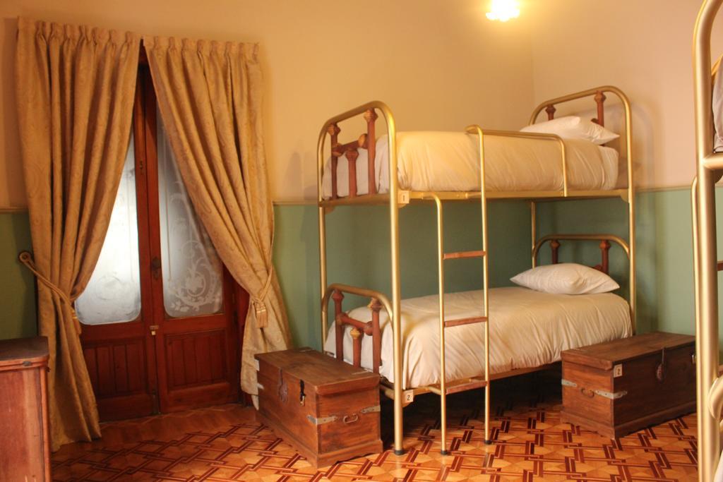 Leonora Hostal Puebla Extérieur photo