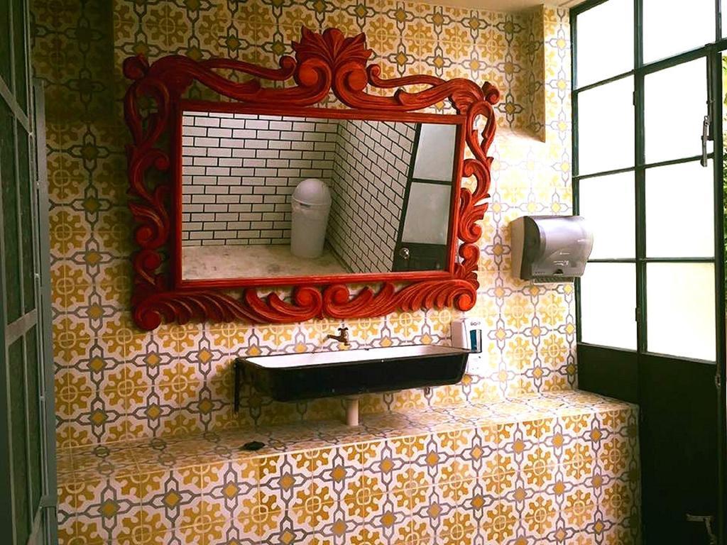 Leonora Hostal Puebla Extérieur photo