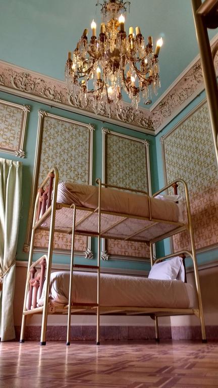 Leonora Hostal Puebla Extérieur photo