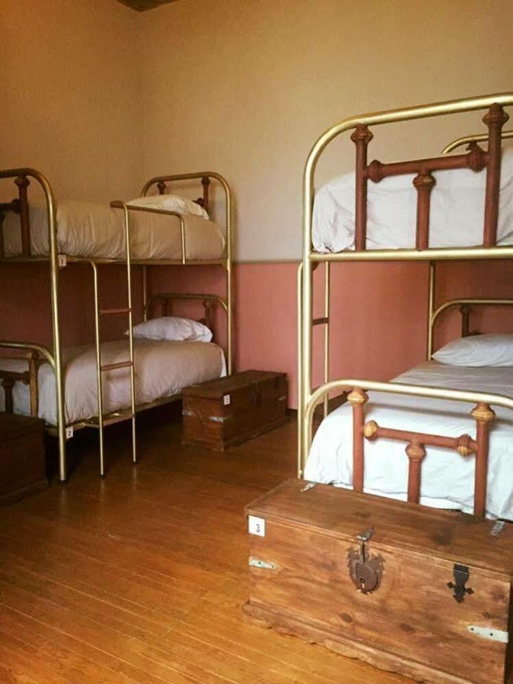 Leonora Hostal Puebla Extérieur photo