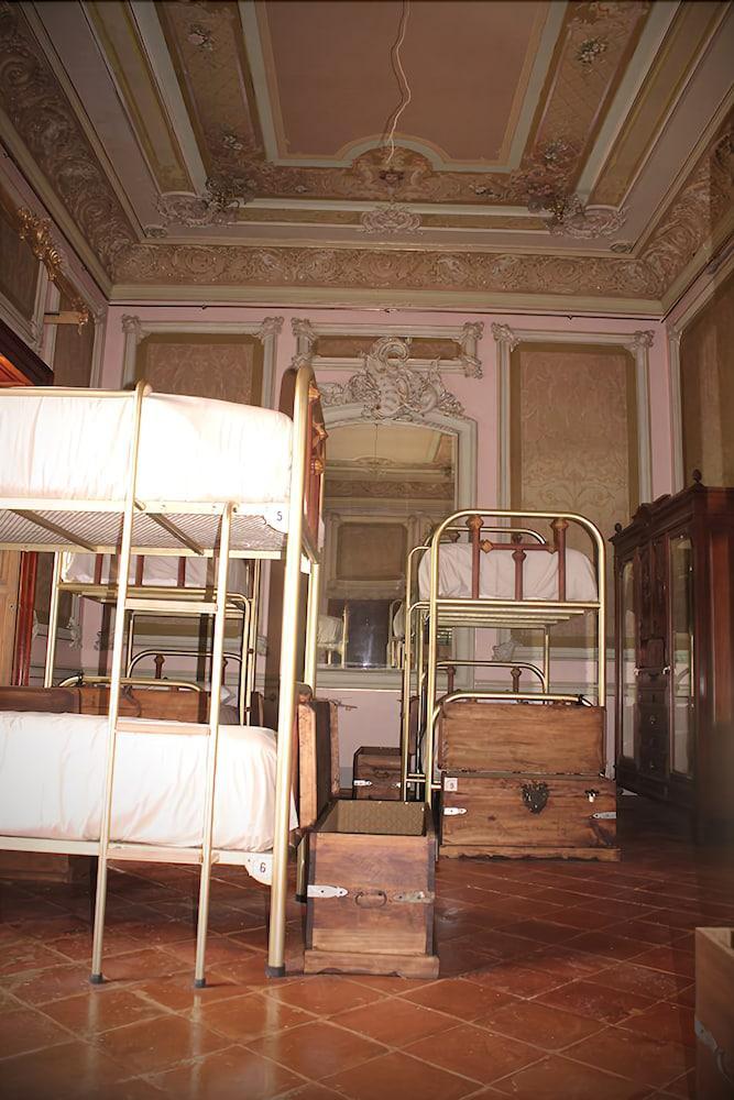 Leonora Hostal Puebla Extérieur photo